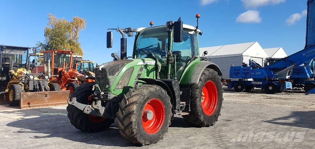 Fendt 514 Vario Tractors