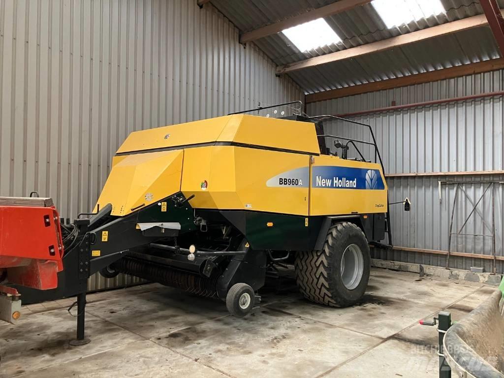 New Holland BB960A Square balers