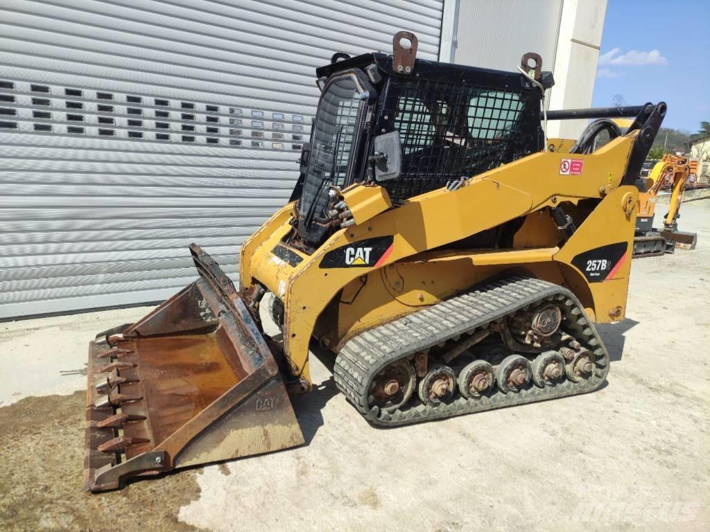 CAT 257 B 2 Crawler loaders