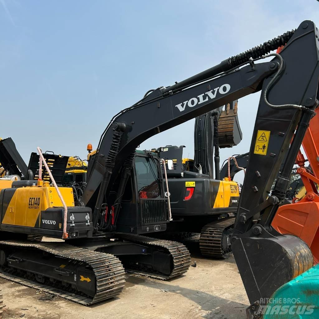 Volvo 140 Crawler excavators