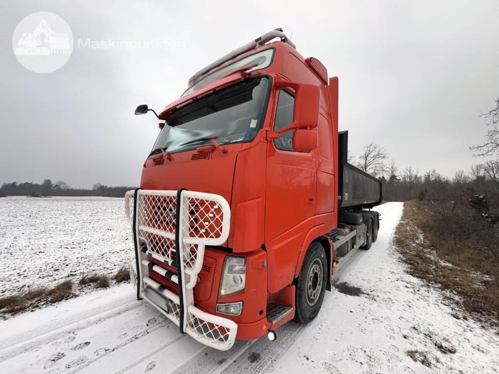 Volvo FH 550 Hook lift trucks