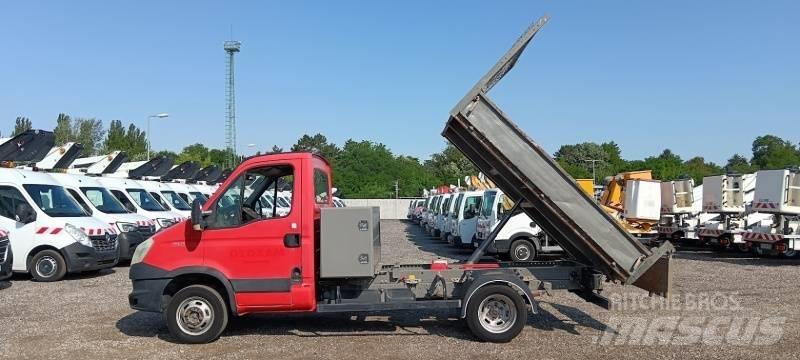 Iveco 35C13 - Tipper Tipper trucks