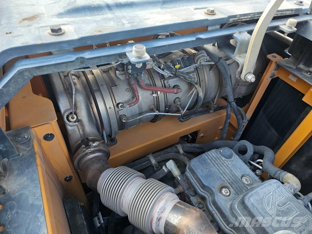 Hyundai HX320A Crawler excavators