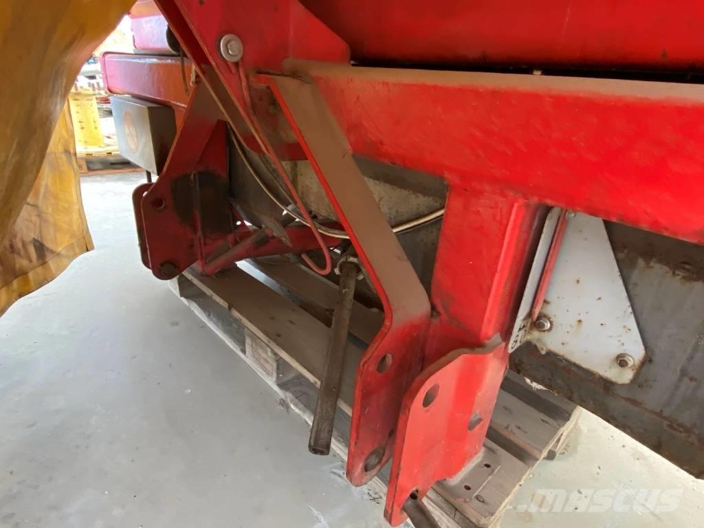 Kverneland Exacta TL Mineral spreaders