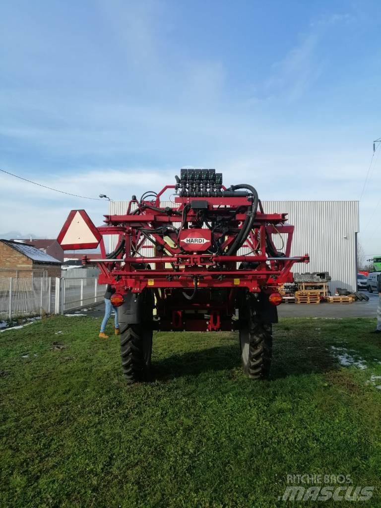 Hardi Navigator 3000 Trailed sprayers