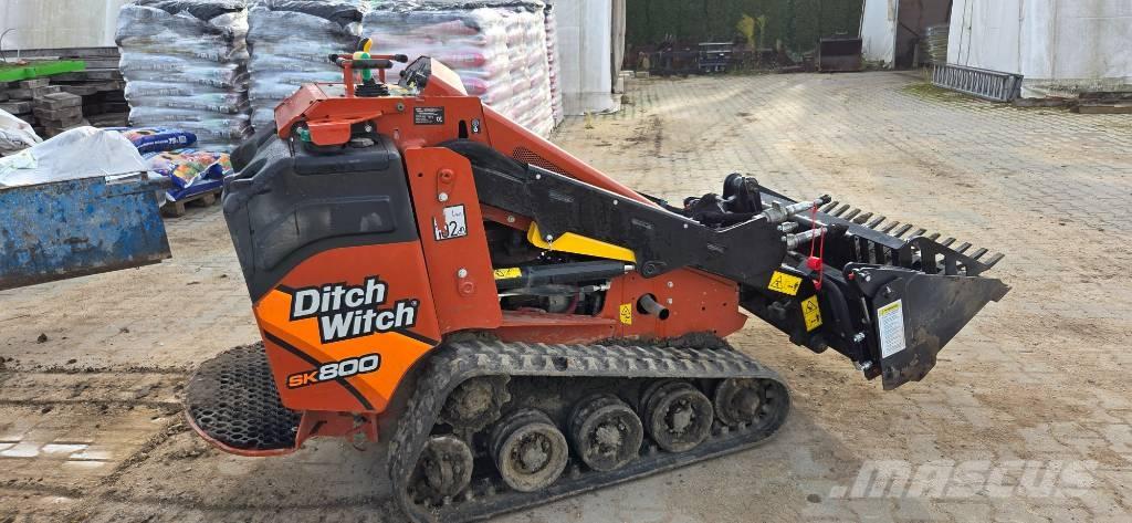 Ditch Witch SK 800 Mini loaders