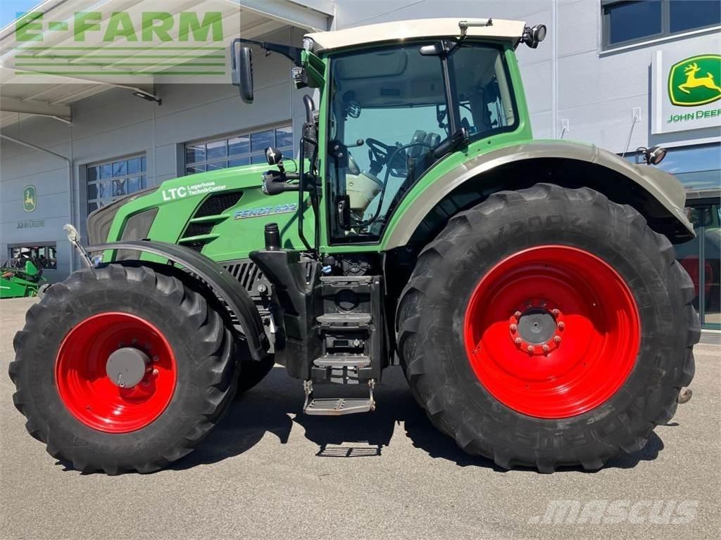 Fendt 822 Vario Tractors