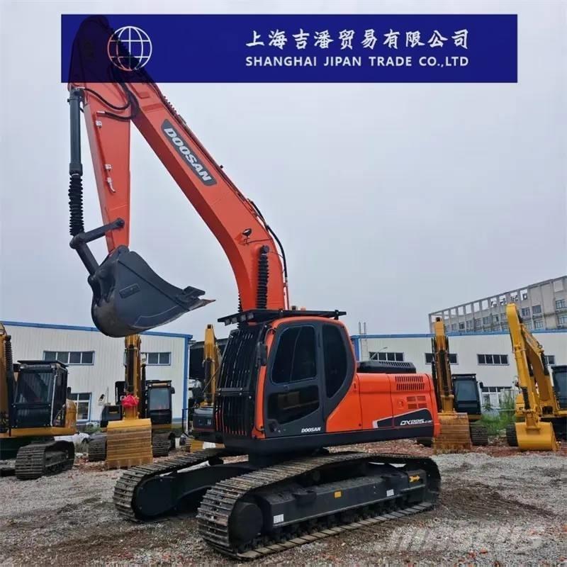 Doosan DX 225 Crawler excavators