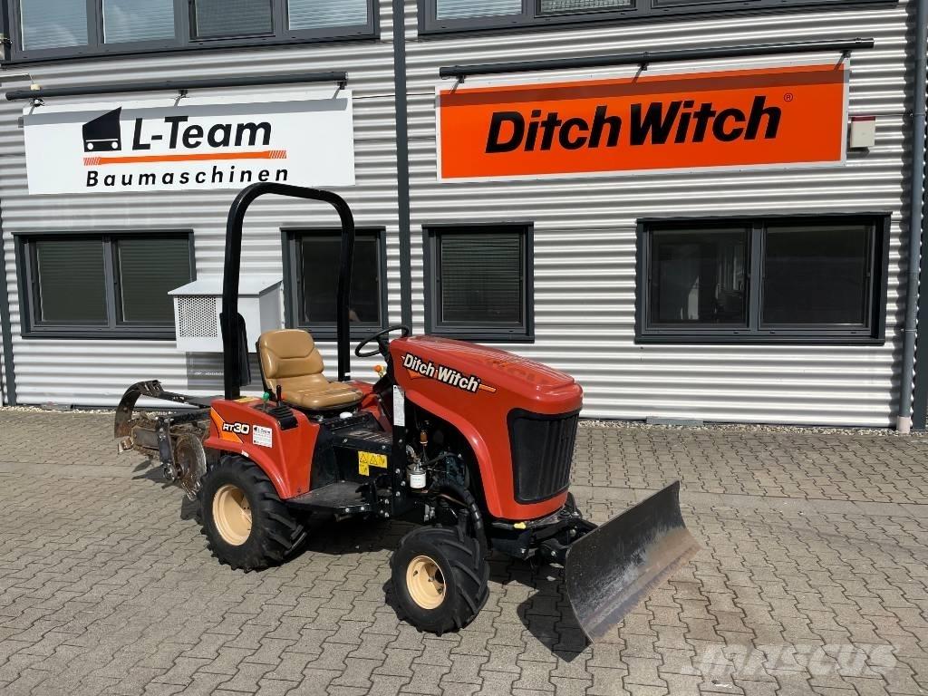 Ditch Witch RT 30 Trenchers