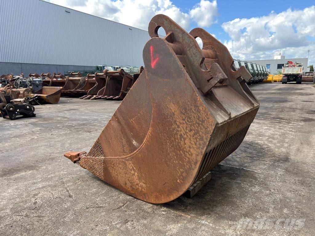 Verachtert Riekbak Buckets