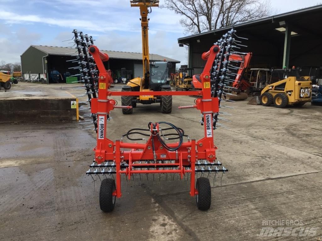 Browns Grass Harrows Farm machinery
