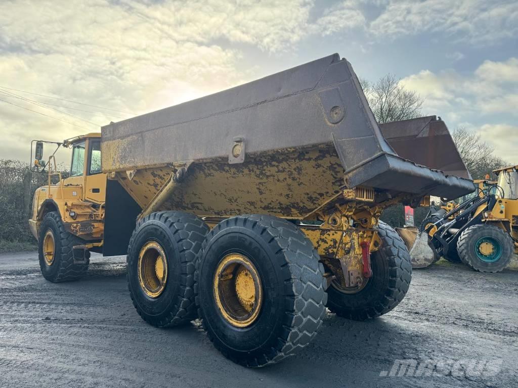 Volvo A 25 D Articulated Haulers