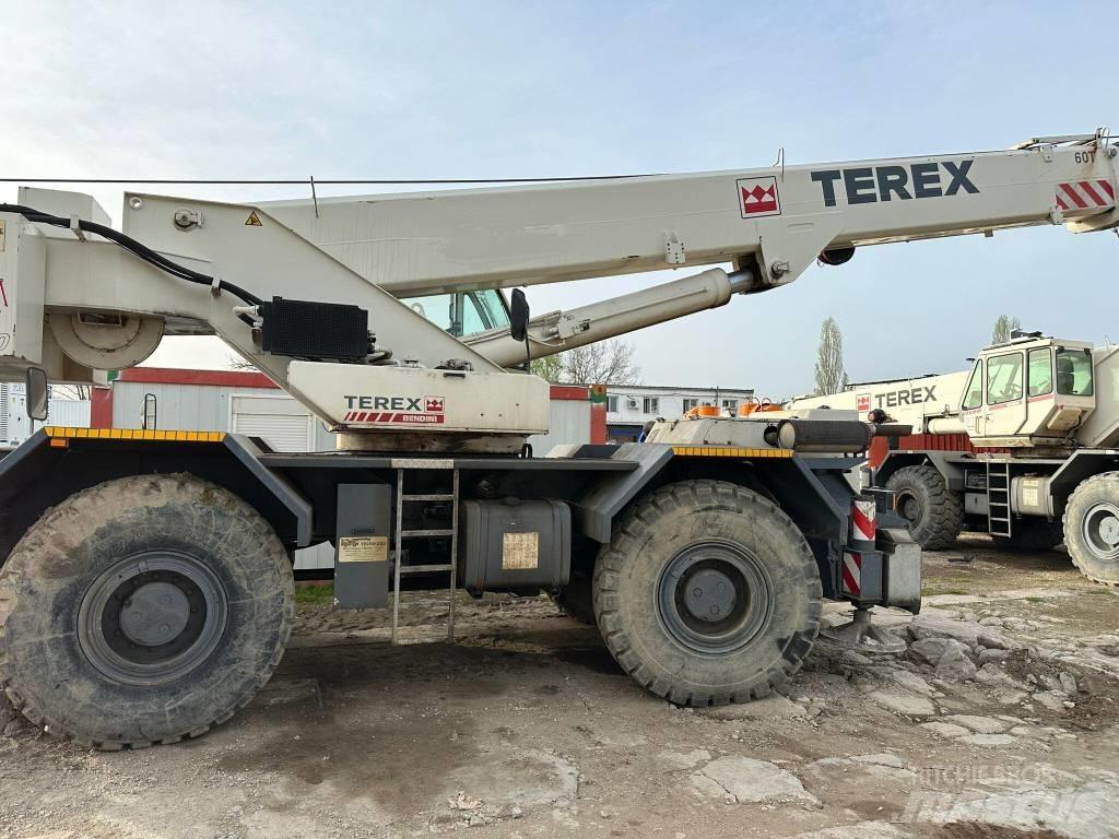 Terex A 600 Rough terrain cranes
