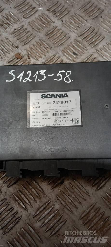 Scania R440  2429017 Electronics