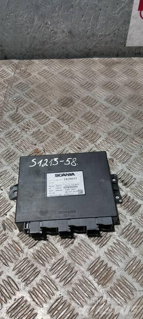 Scania R440  2429017 Electronics