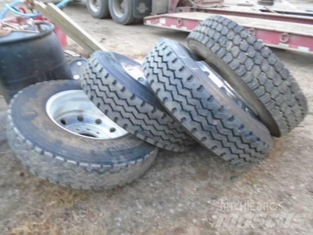 Manac 21348203 Timber trailers
