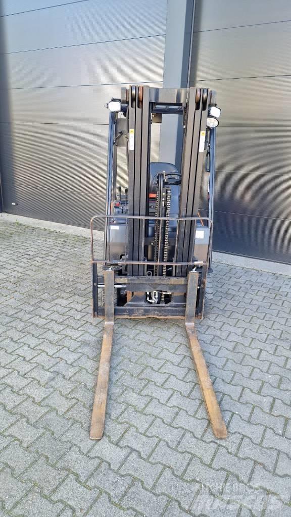 Doosan B15T-7 Electric forklift trucks