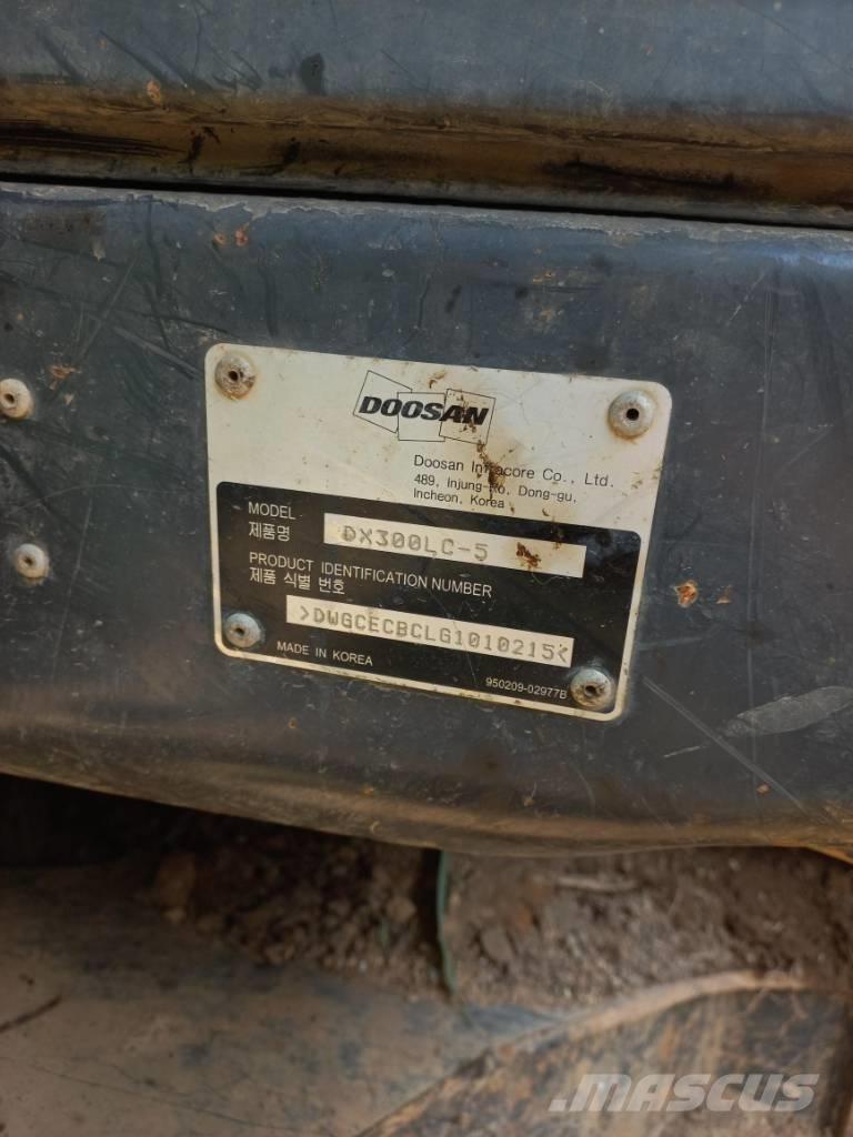 Doosan DX 300 LC-5 Crawler excavators