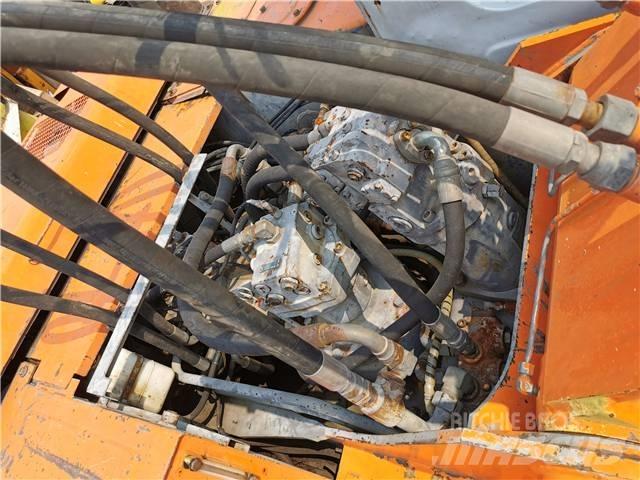 Hitachi EX160WD Crawler excavators