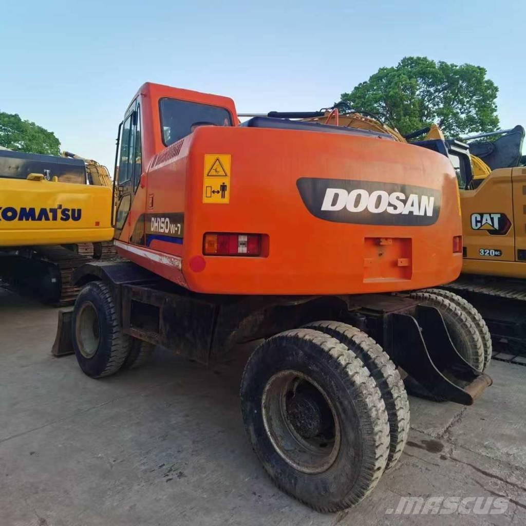 Doosan DH 150 W-7 Wheeled excavators