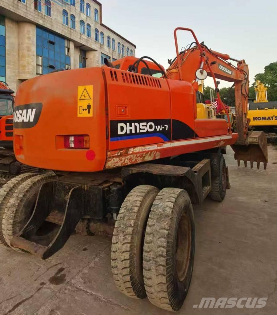 Doosan DH 150 W-7 Wheeled excavators