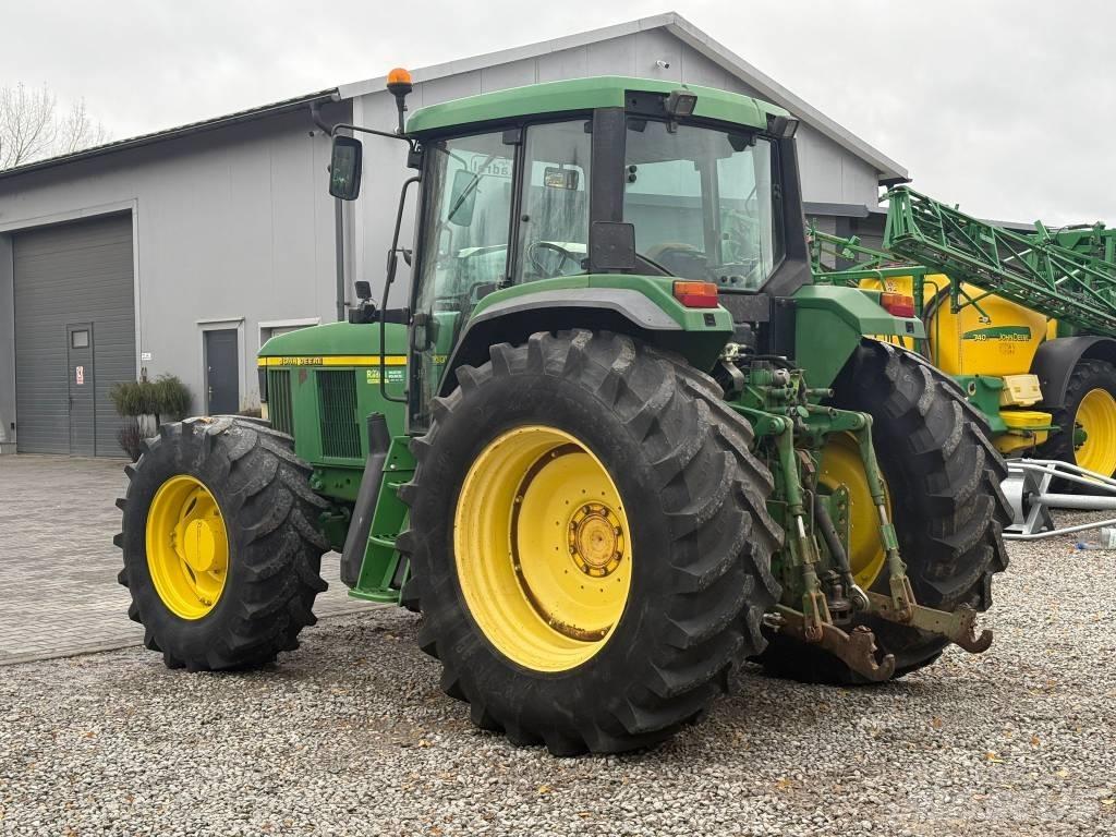 John Deere 6910 Tractors