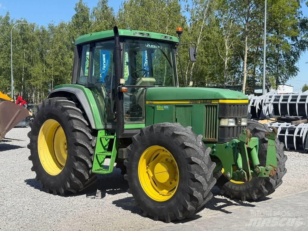 John Deere 6910 Tractors