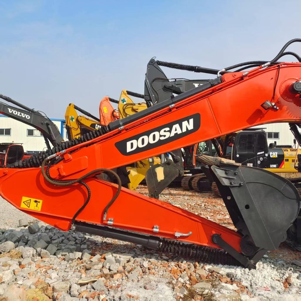 Doosan DX 225 LC Mini excavators < 7t (Mini diggers)