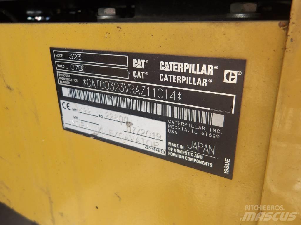 CAT 323 Crawler excavators