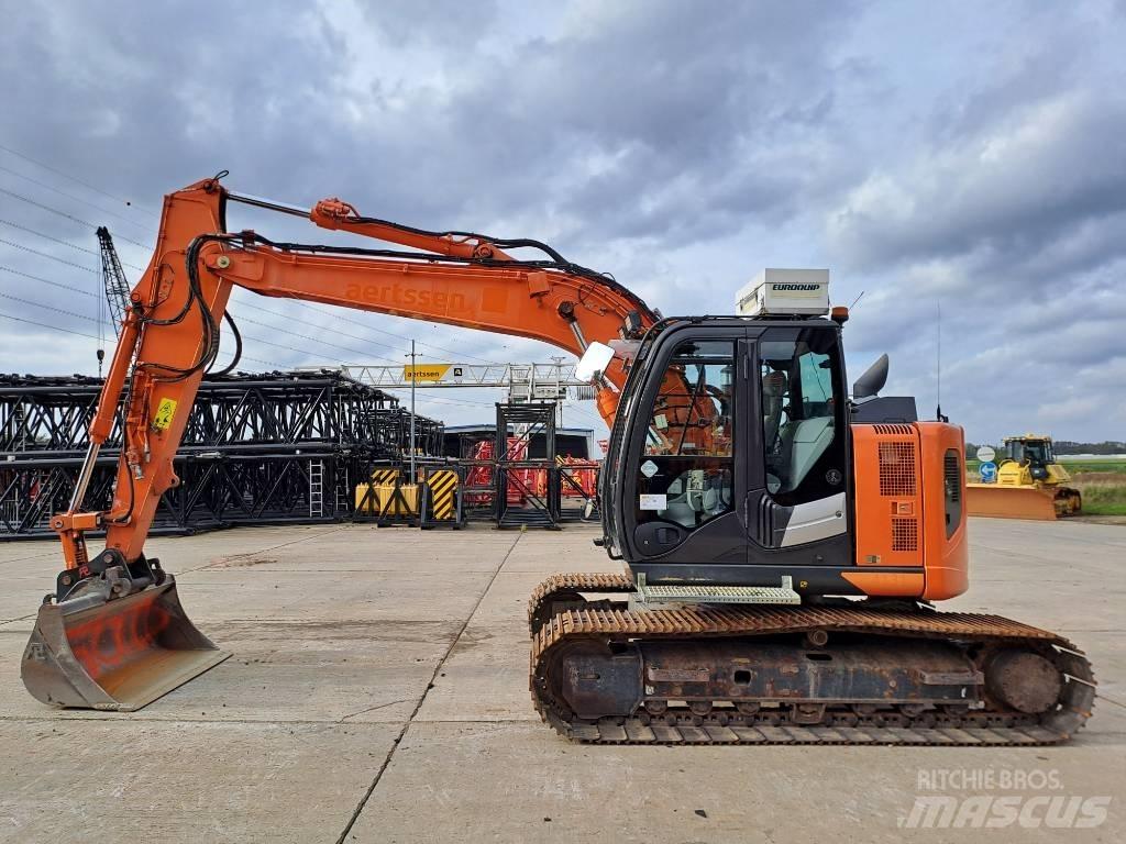 Hitachi ZX135US-6 Crawler excavators