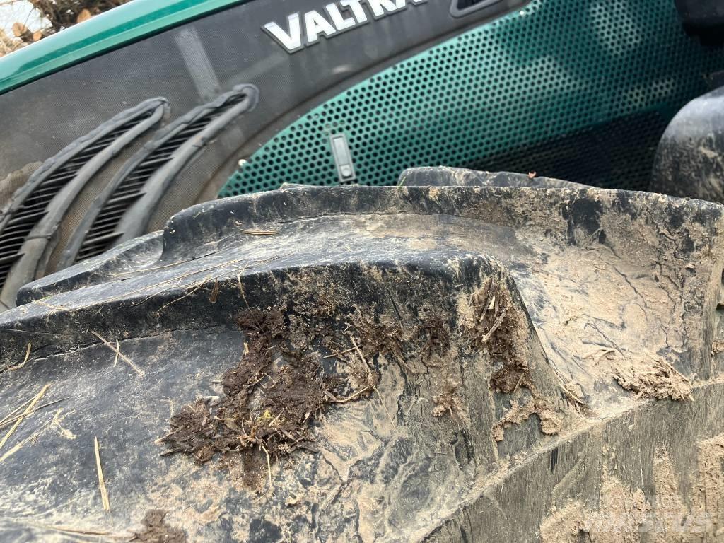 Valtra T 213 V Forestry tractors