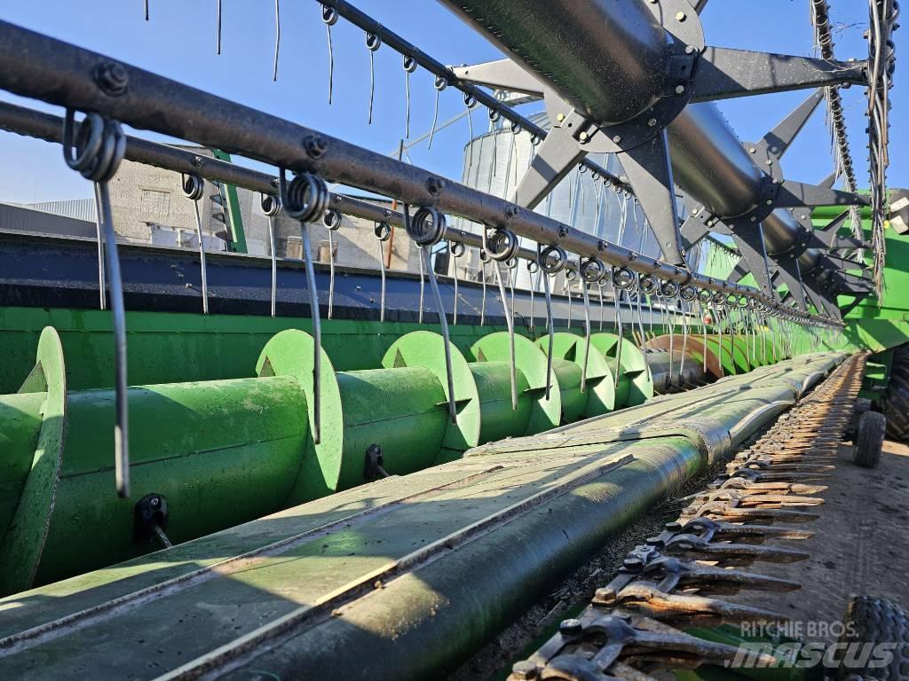 John Deere 630PF Combine harvester heads