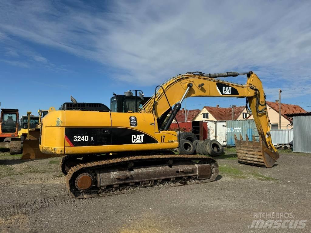 CAT 324 D L Crawler excavators