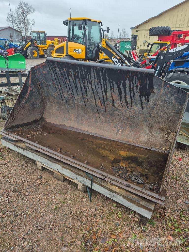  Skopa stora BM Front loader accessories