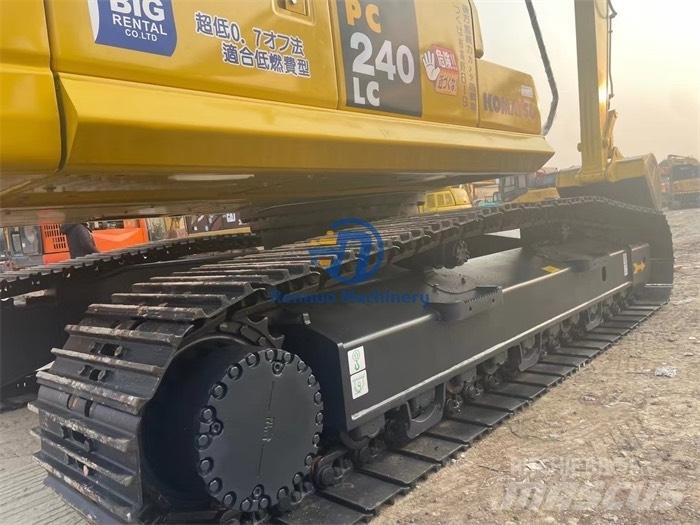 Komatsu PC 240 -8 Crawler excavators