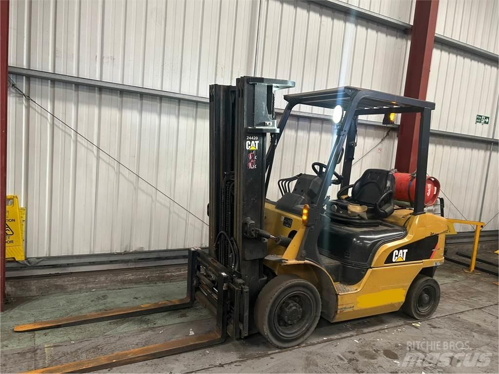 CAT GP25NT LPG trucks