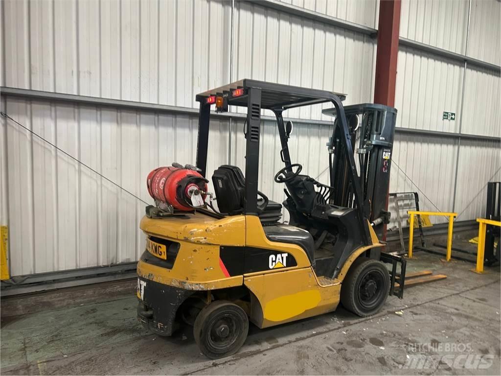 CAT GP25NT LPG trucks