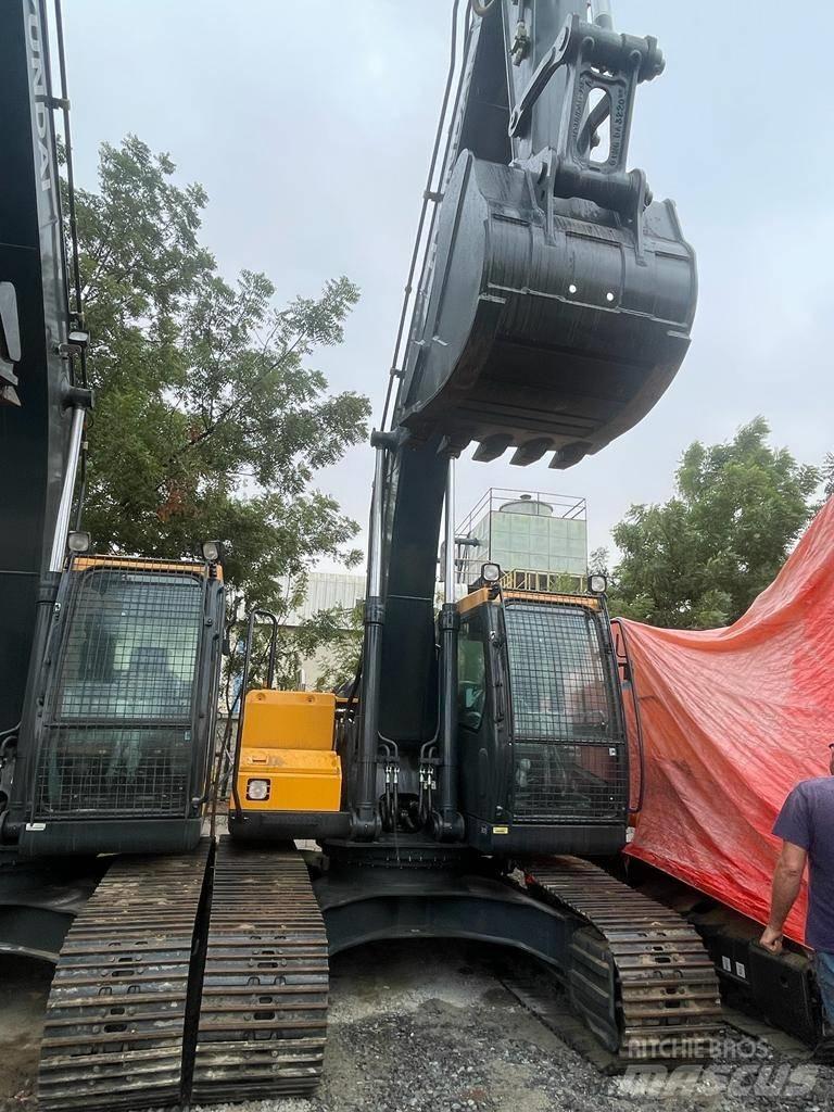 Hyundai R210 Crawler excavators