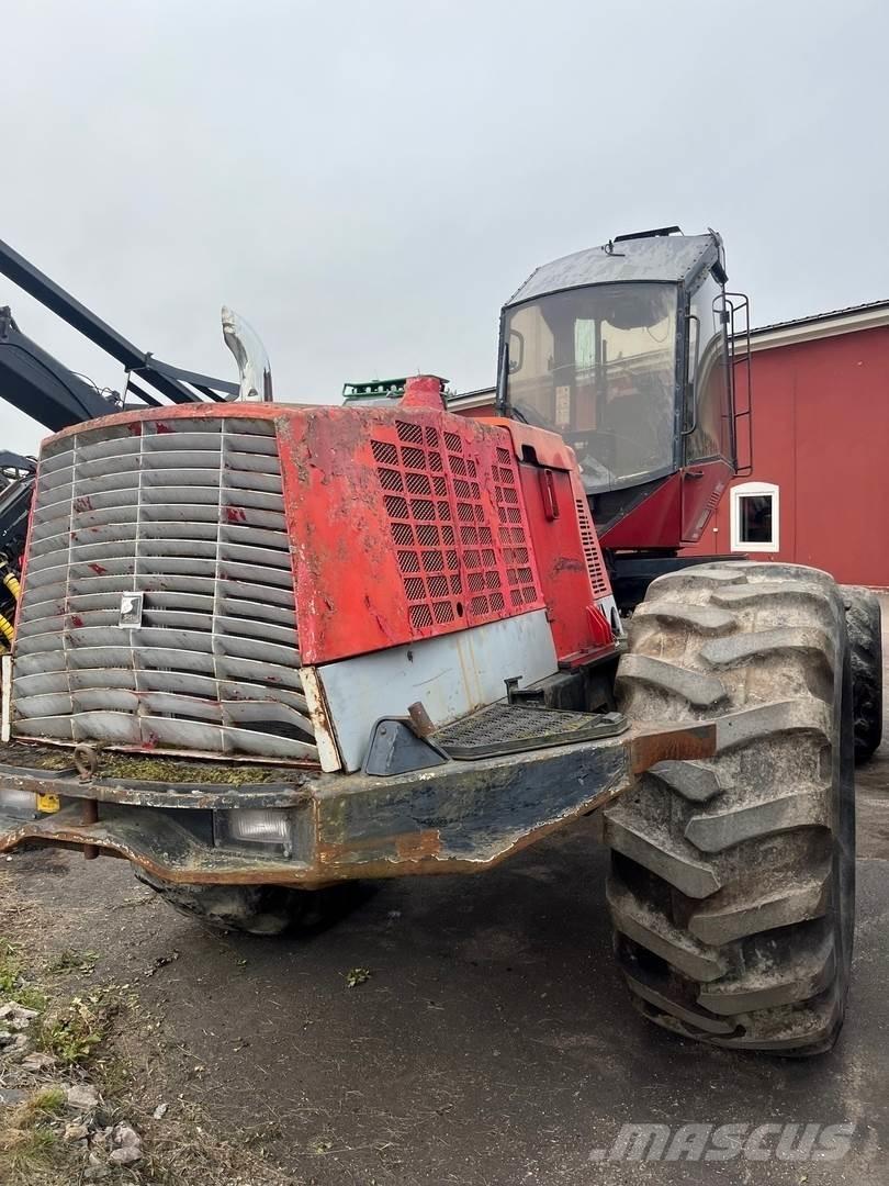 Valmet 921 Harvesters