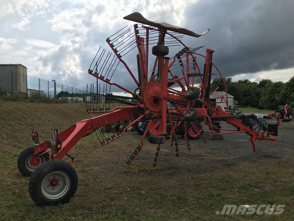 Kuhn GA 8830 Windrowers