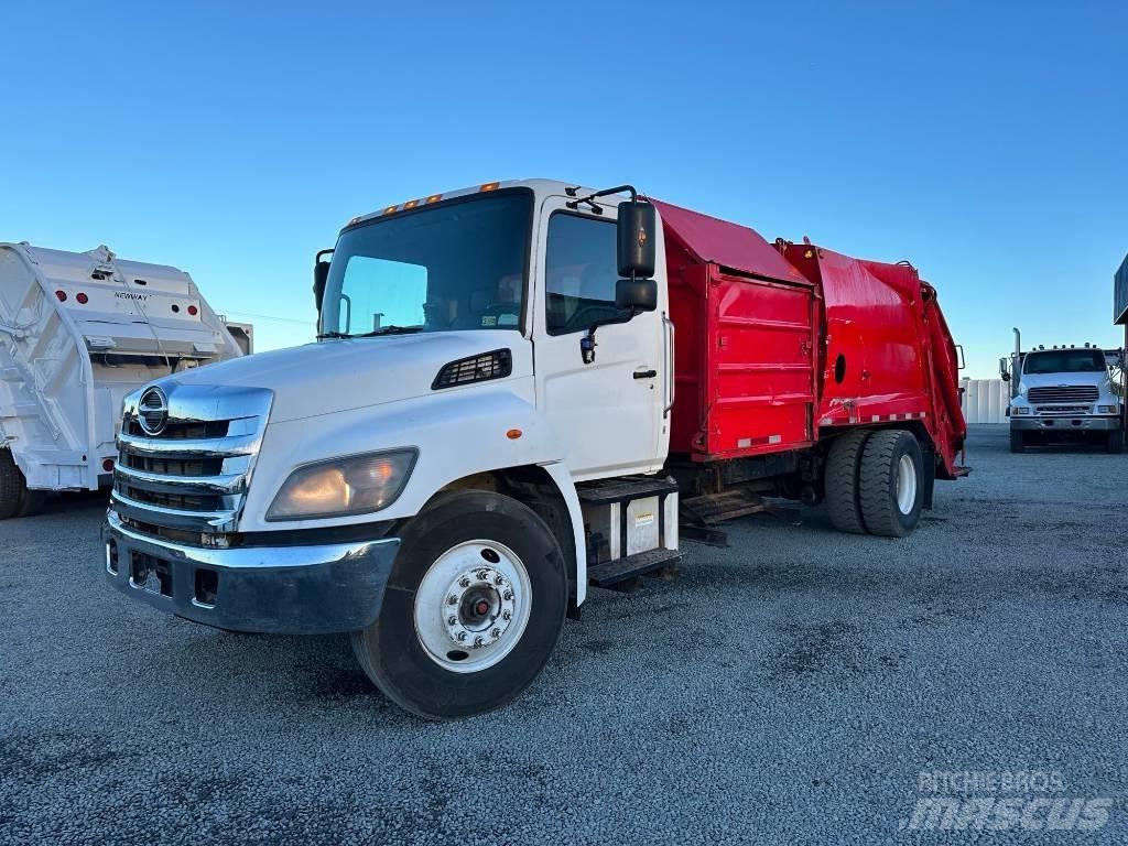Hino 268 Waste trucks