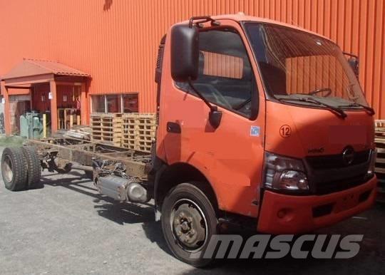 Hino 195 Chassis Cab trucks