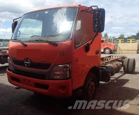 Hino 195 Chassis Cab trucks