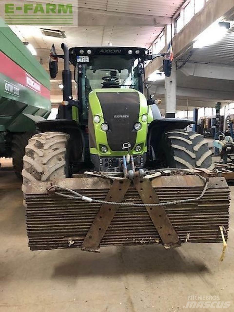 CLAAS axion 950 Tractors