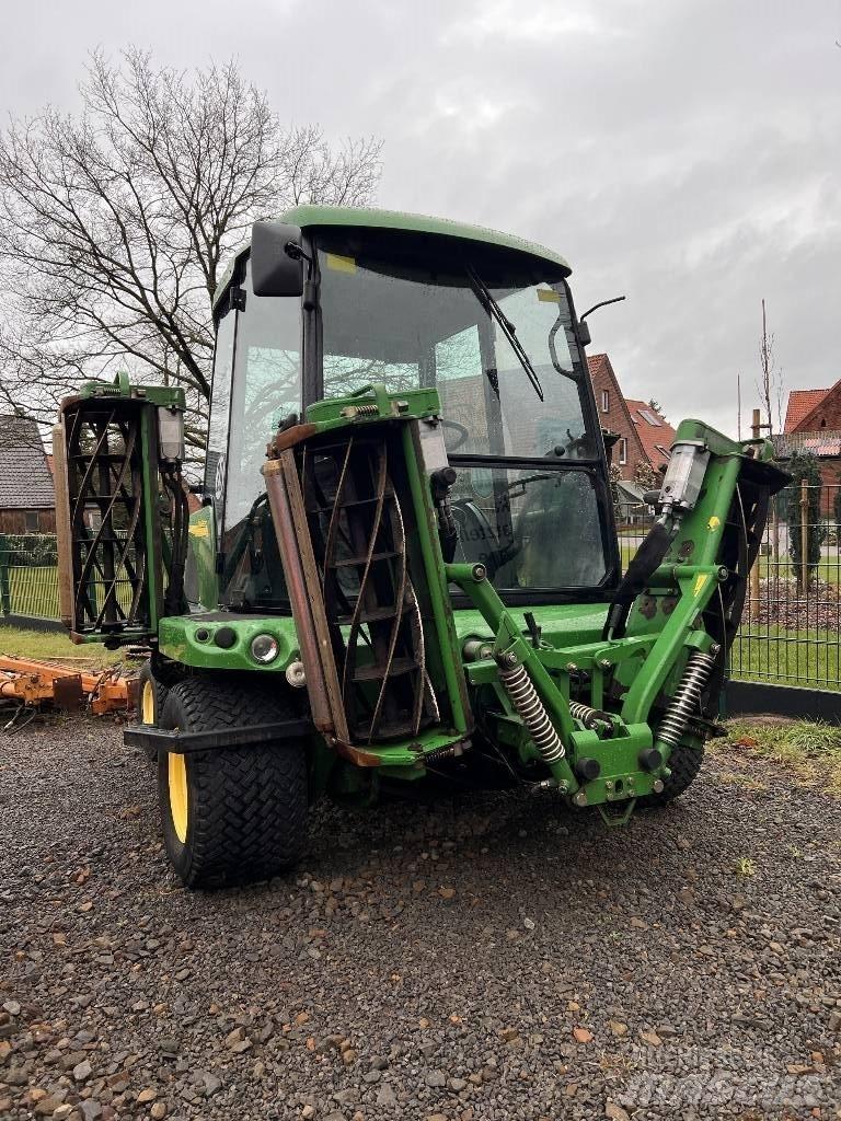 John Deere 1905 Fairway mowers