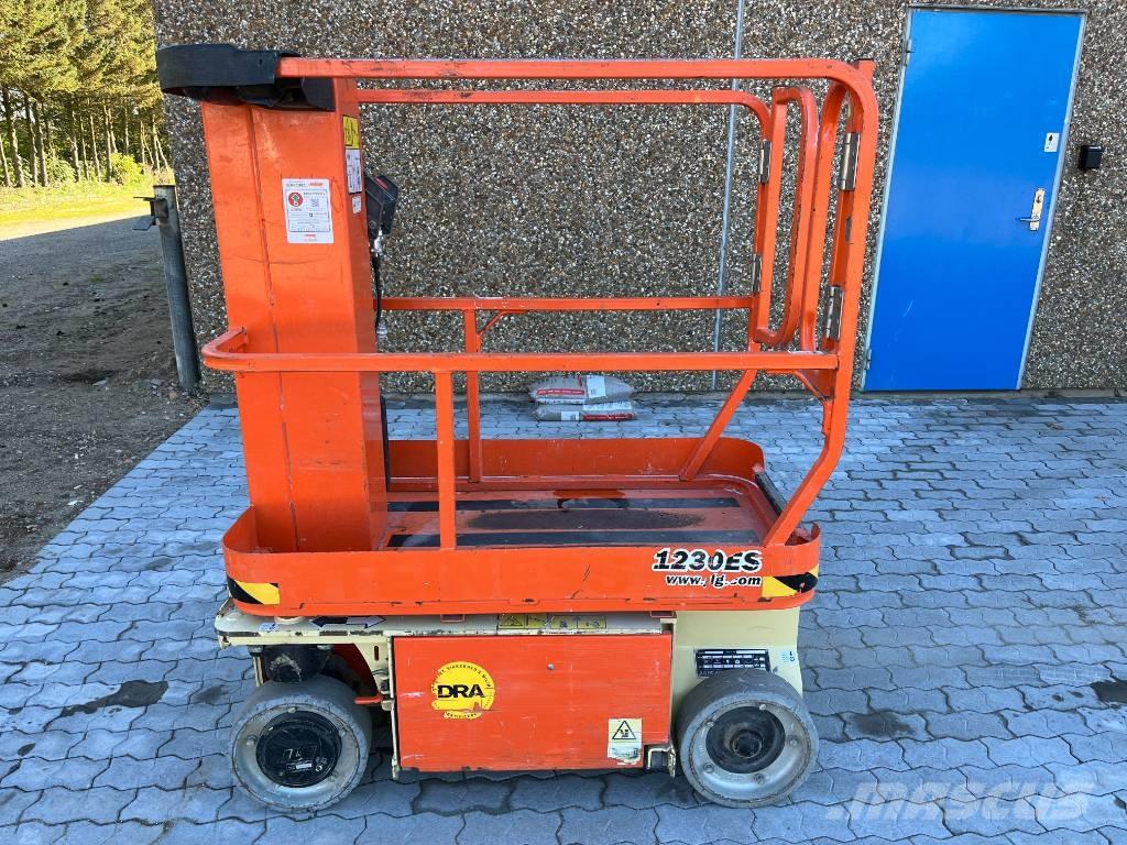JLG 1230 ES Used Personnel lifts and access elevators