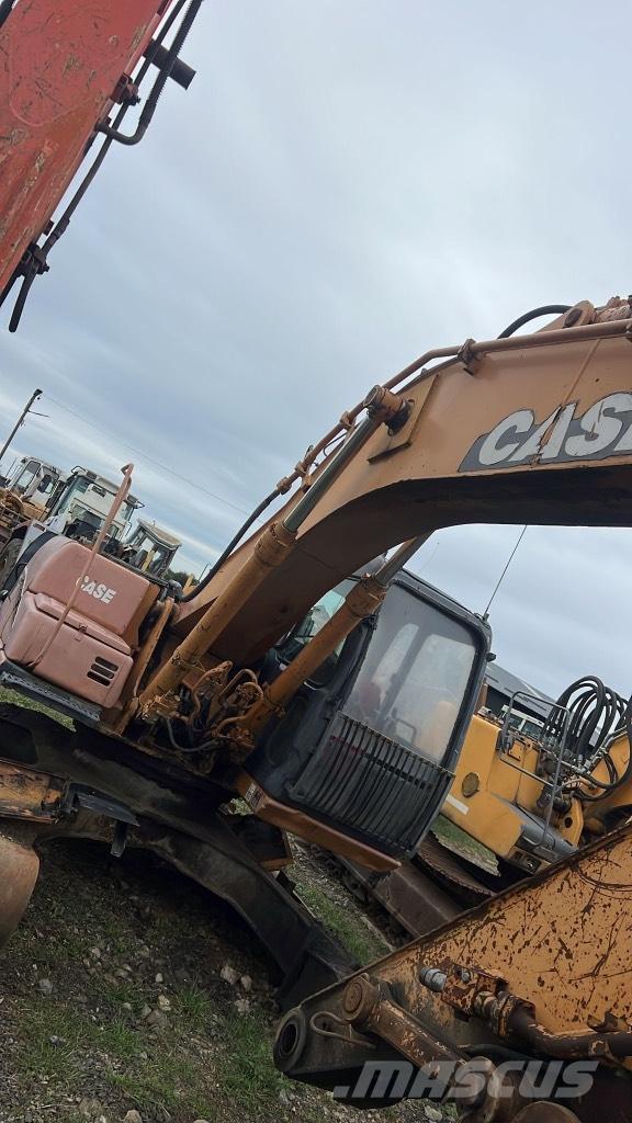 CASE CX 210 Cabins and interior