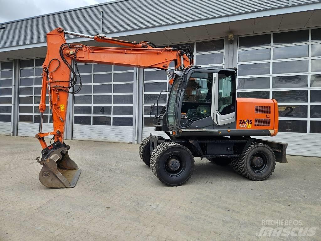 Hitachi ZX140W-3 Wheeled excavators