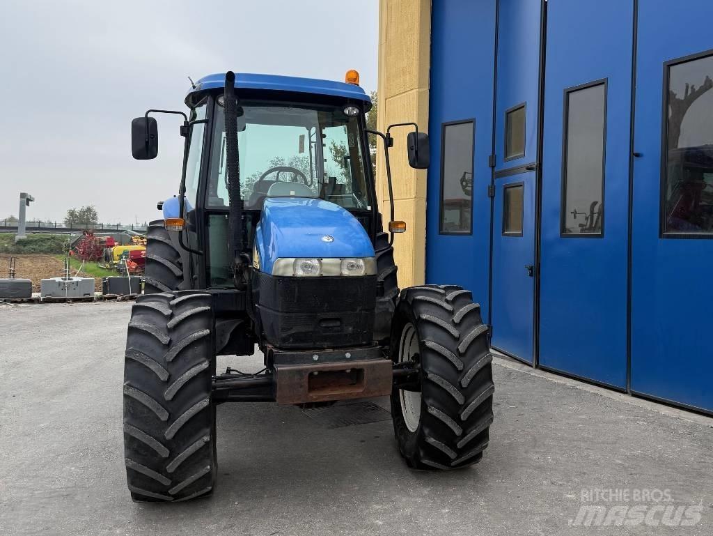 New Holland TD 5050 Tractors