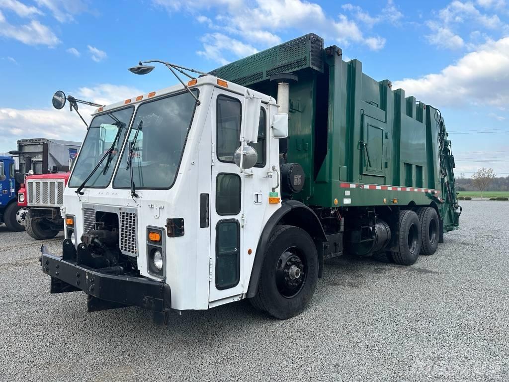 Mack LE613 Waste trucks